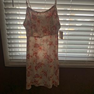women’s floral dress